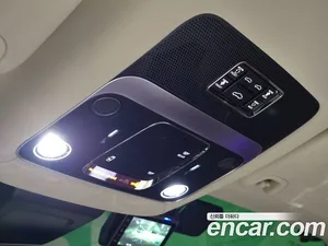 Bentley Flying Spur, 2024 — миниатюра 17