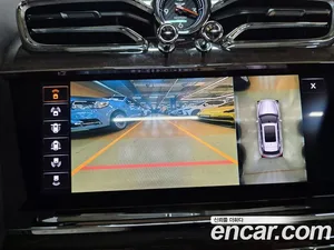 Bentley Bentayga, 2023 — миниатюра 8