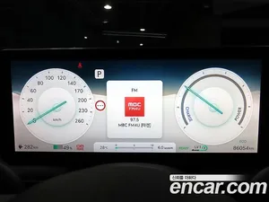 Genesis GV60, 2022 — миниатюра 8