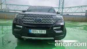 Ford Explorer, 2022 — миниатюра 1