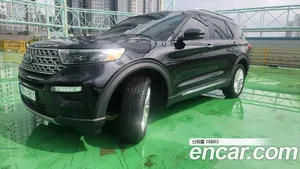 Ford Explorer, 2022 — миниатюра 2