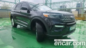 Ford Explorer, 2022 — миниатюра 3