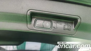Ford Explorer, 2022 — миниатюра 7
