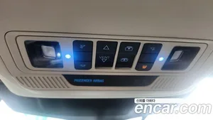 Ford Explorer, 2022 — миниатюра 14