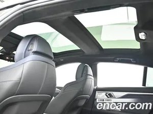 BMW 8-Series, 2025 — миниатюра 19