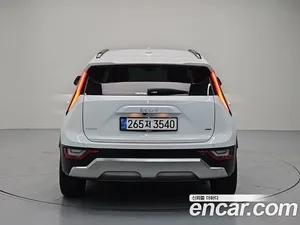 Kia Niro, 2022 — миниатюра 4