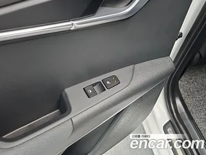 Kia Niro, 2022 — миниатюра 17