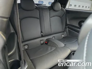 Mini Cooper, 2023 — миниатюра 9