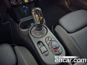 Mini Cooper, 2023 — миниатюра 15