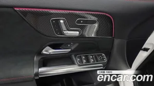 Mercedes-Benz GLA-Class, 2021 — миниатюра 28