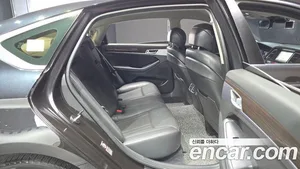 Genesis G80, 2017 — миниатюра 12