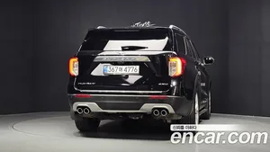 Ford Explorer, 2021 — миниатюра 4