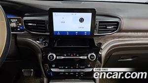 Ford Explorer, 2021 — миниатюра 20