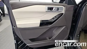 Ford Explorer, 2021 — миниатюра 14