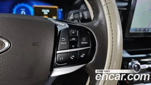 Ford Explorer, 2021 — миниатюра 16