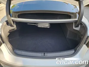 Renault SM6, 2017 — миниатюра 13