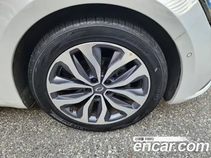 Renault SM6, 2017 — миниатюра 19