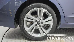 Hyundai Avante, 2016 — миниатюра 5