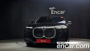 BMW i7, 2023 — миниатюра 3