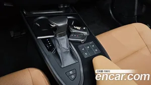 Lexus UX, 2023 — миниатюра 9