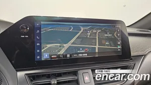 Lexus UX, 2023 — миниатюра 15