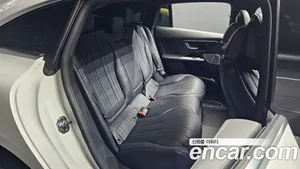 Mercedes-Benz EQE, 2022 — миниатюра 17