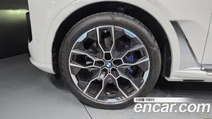 BMW X7, 2024 — миниатюра 5
