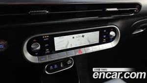 Genesis GV60, 2024 — миниатюра 23