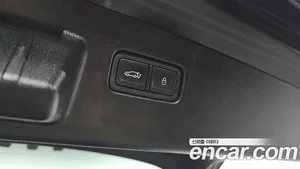 Genesis GV60, 2024 — миниатюра 25