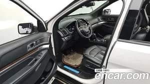 Ford Explorer, 2019 — миниатюра 10