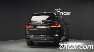 BMW X7, 2023 — миниатюра 3