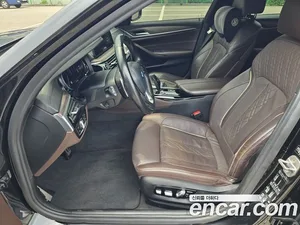 BMW 5-Series, 2017 — миниатюра 11