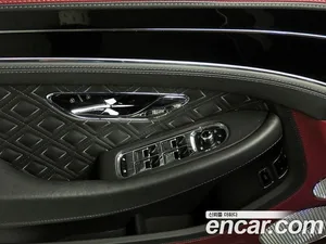 Bentley Continental, 2020 — миниатюра 19