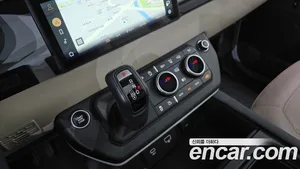 Land Rover Defender, 2021 — миниатюра 11