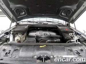 Mercedes-Benz GLE-Class, 2023 — миниатюра 19