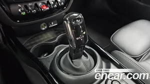Mini Clubman, 2023 — миниатюра 12