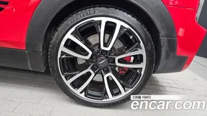 Mini Clubman, 2023 — миниатюра 7