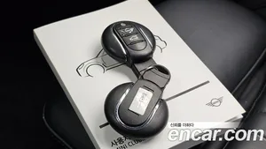 Mini Clubman, 2023 — миниатюра 33