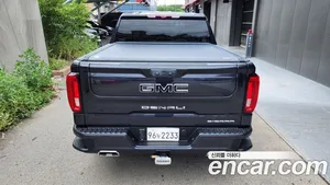GMC Sierra, 2023 — миниатюра 4