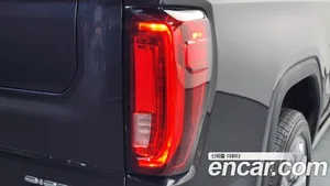 GMC Sierra, 2023 — миниатюра 9
