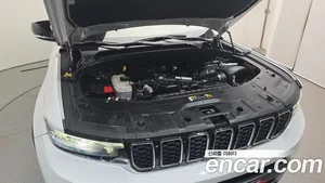 Jeep Cherokee, 2023 — миниатюра 6