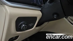 Jeep Cherokee, 2023 — миниатюра 25