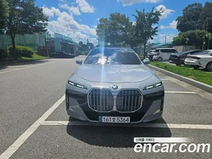 BMW 7-Series, 2023 — миниатюра 1
