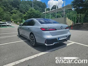 BMW 7-Series, 2023 — миниатюра 5