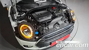 Mini Clubman, 2023 — миниатюра 6