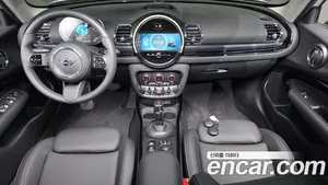 Mini Clubman, 2023 — миниатюра 10