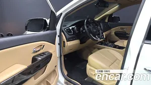 Kia Carnival, 2015 — миниатюра 16