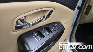 Kia Carnival, 2015 — миниатюра 28