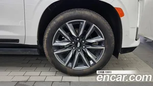 Cadillac Escalade, 2023 — миниатюра 7
