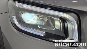 Mercedes-Benz GLB-Class, 2023 — миниатюра 8